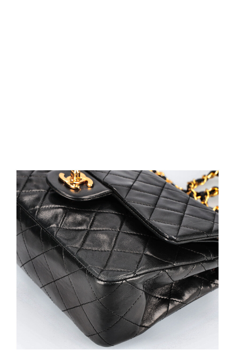 CHANEL Sac moyen à double rabat noir 1989
