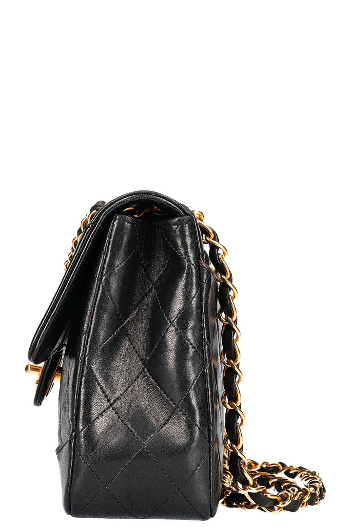 CHANEL Vintage Small Single Flap Bag Black