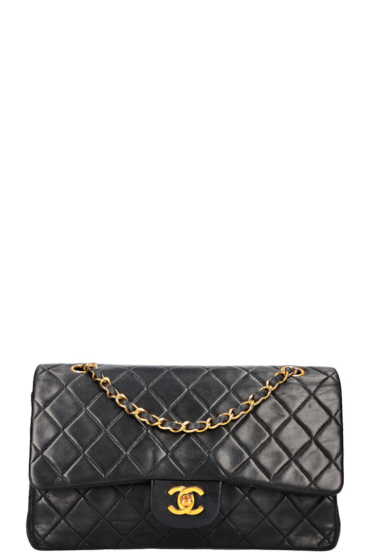 CHANEL Sac moyen à double rabat Noir