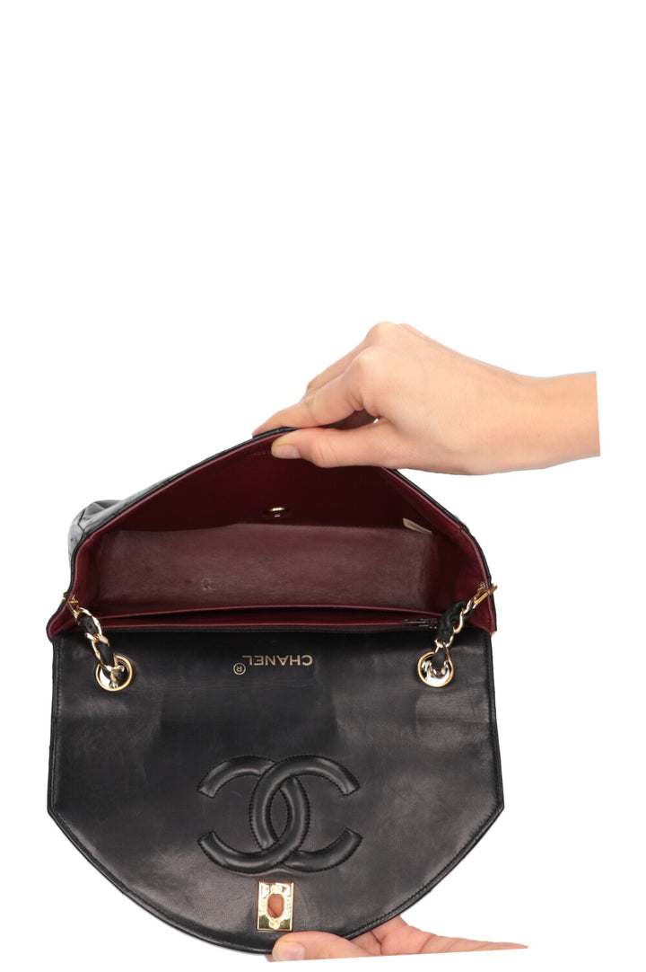 CHANEL Single Flap Bag Black
