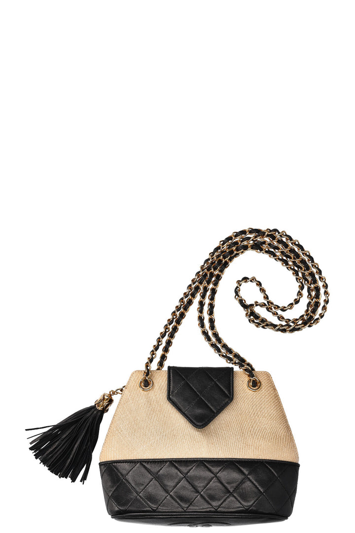 CHANEL Vintage Raffia Bag