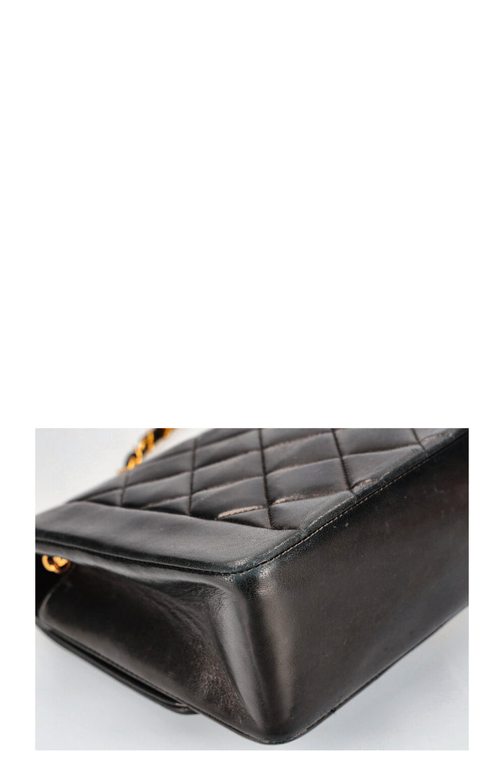CHANEL Diana Flap Bag Medium Black