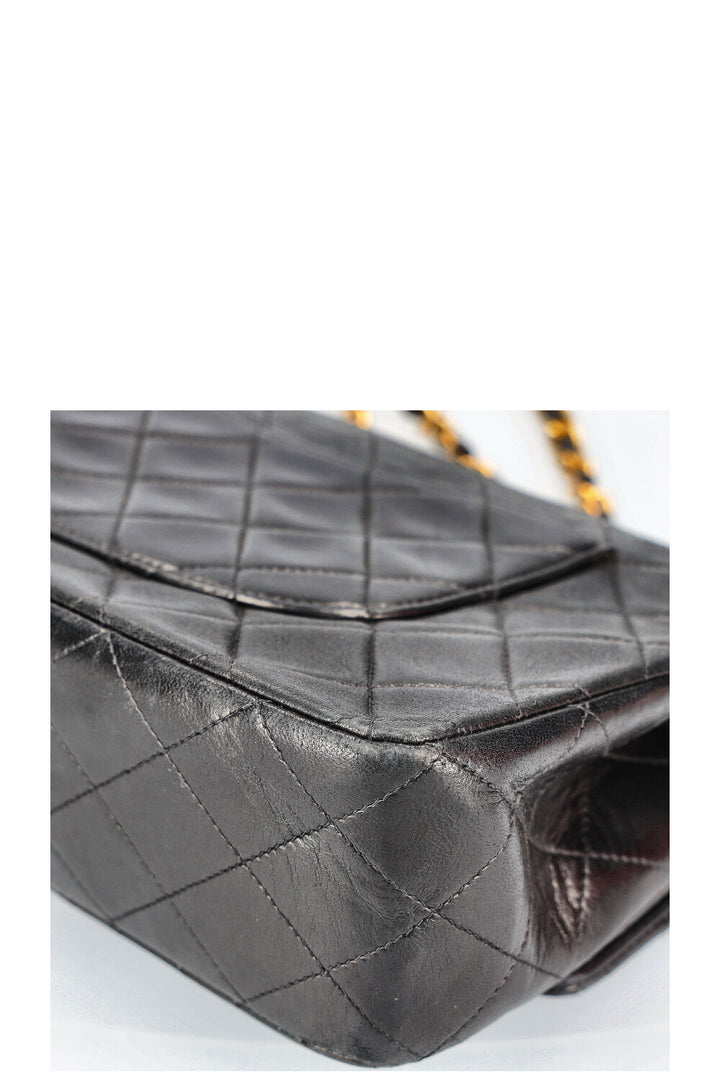 CHANEL Double Flap Bag Medium Black