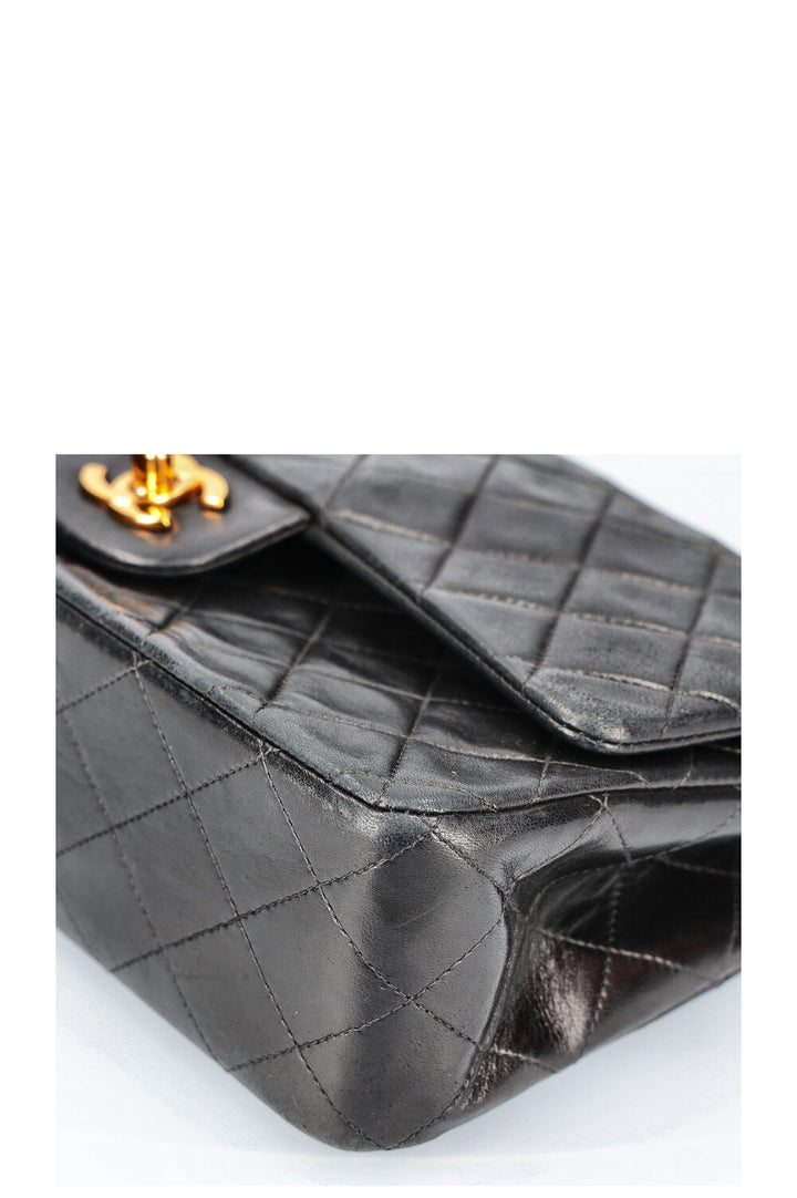 CHANEL Double Flap Bag Medium Black