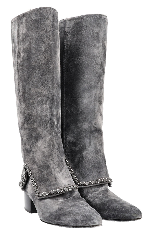 CHANEL Bottes avec Chaîne Daim Gris