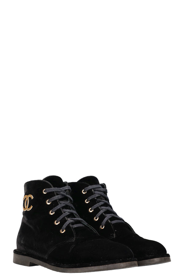 CHANEL Bottes Velours Noir