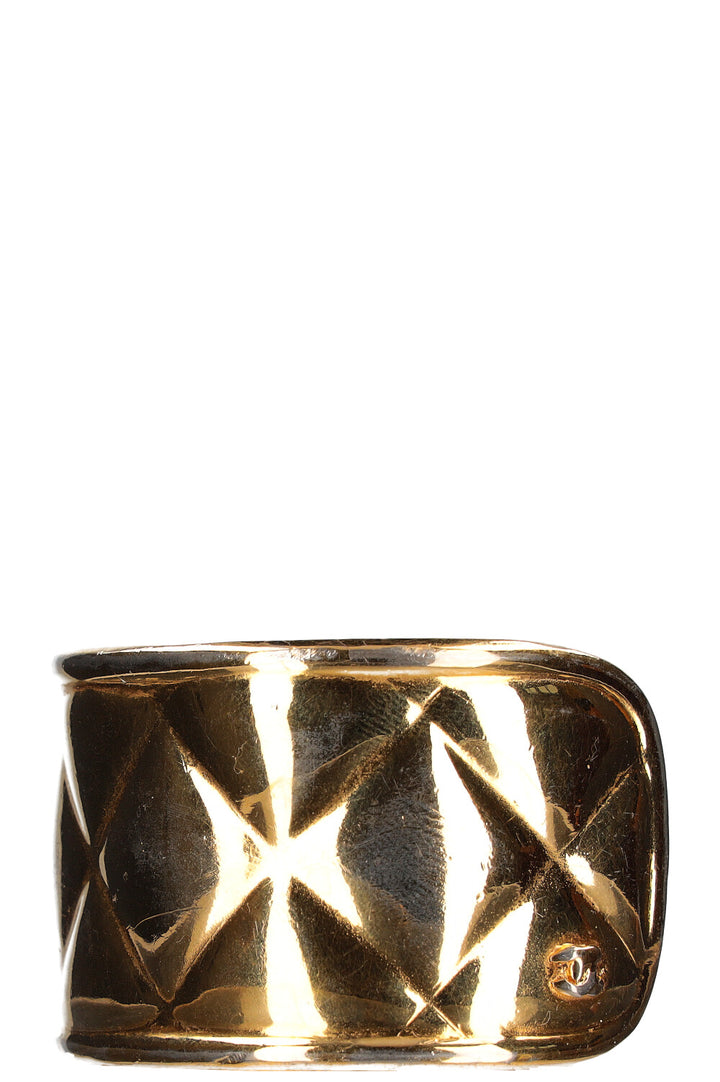 CHANEL Manchette Matelasse Or