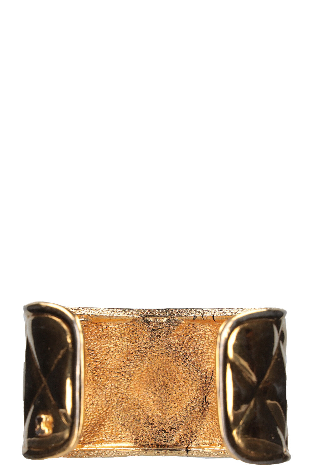 CHANEL Manchette Matelasse Or