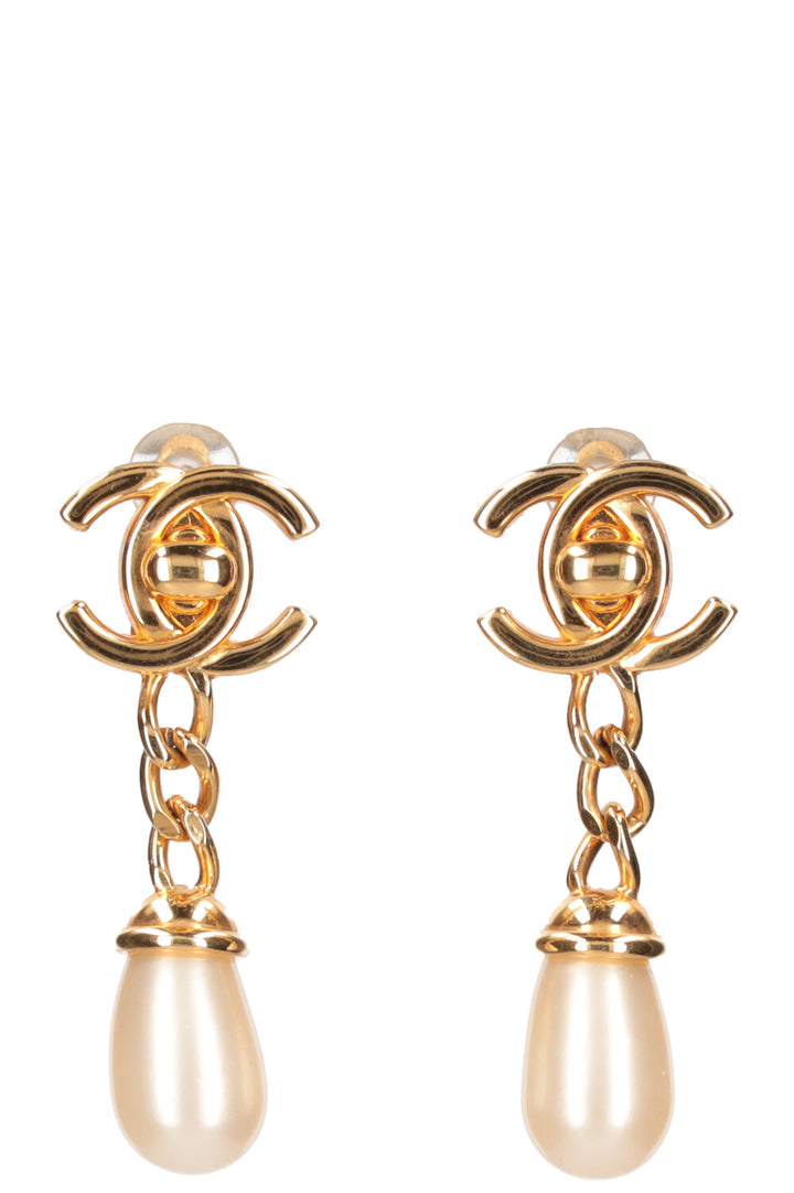 CHANEL Earrings with Pearl Pendant 97