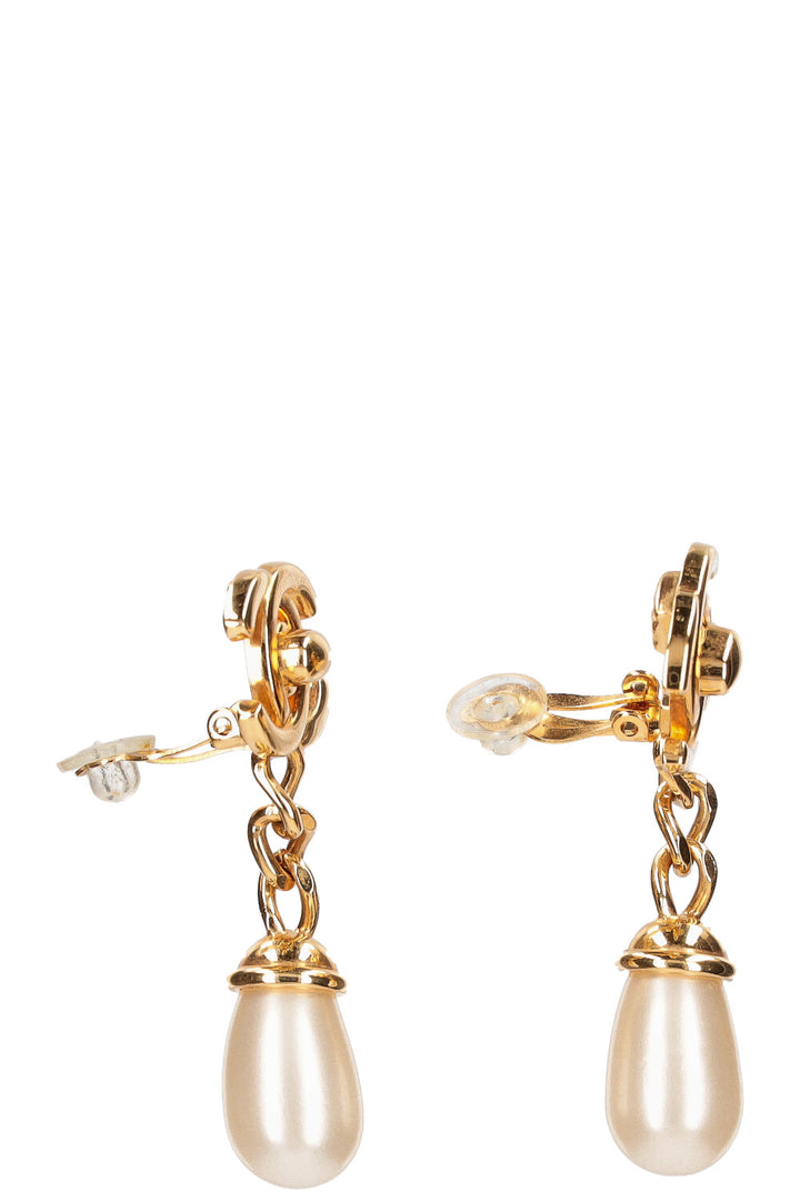 CHANEL Earrings with Pearl Pendant 97