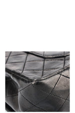 CHANEL Vintage Double Flap Bag Medium Black