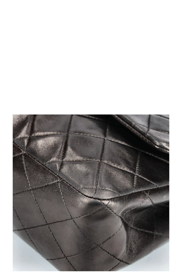 CHANEL Vintage Double Flap Bag Medium Black