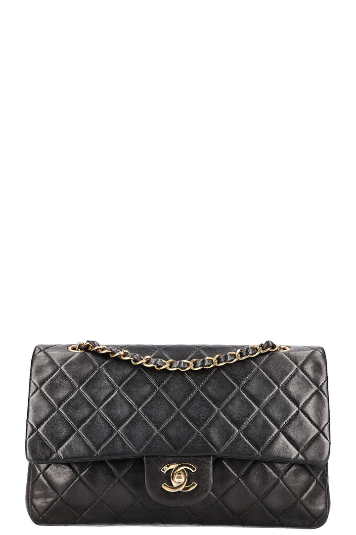 CHANEL Vintage Double Flap Bag Medium Black