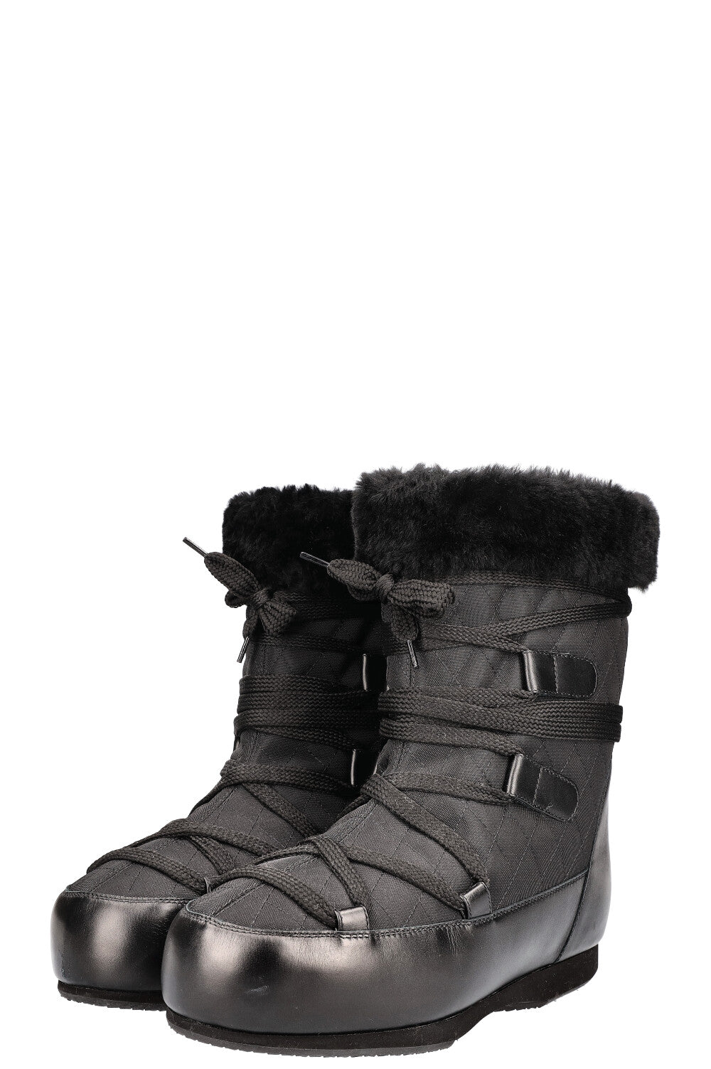 CHANEL Moon Boots Black