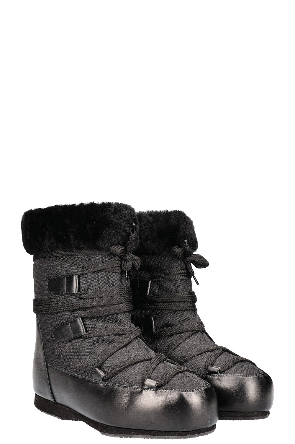 CHANEL Moon Boots Black