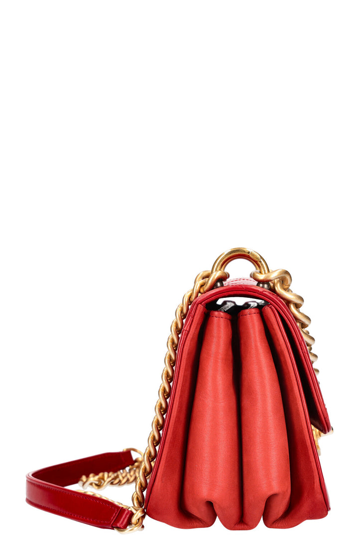 CHANEL Paris Cosmopolite Bag Small Red