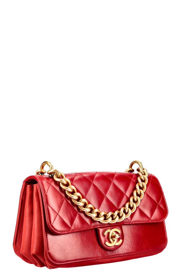 CHANEL Paris Cosmopolite Bag Small Red