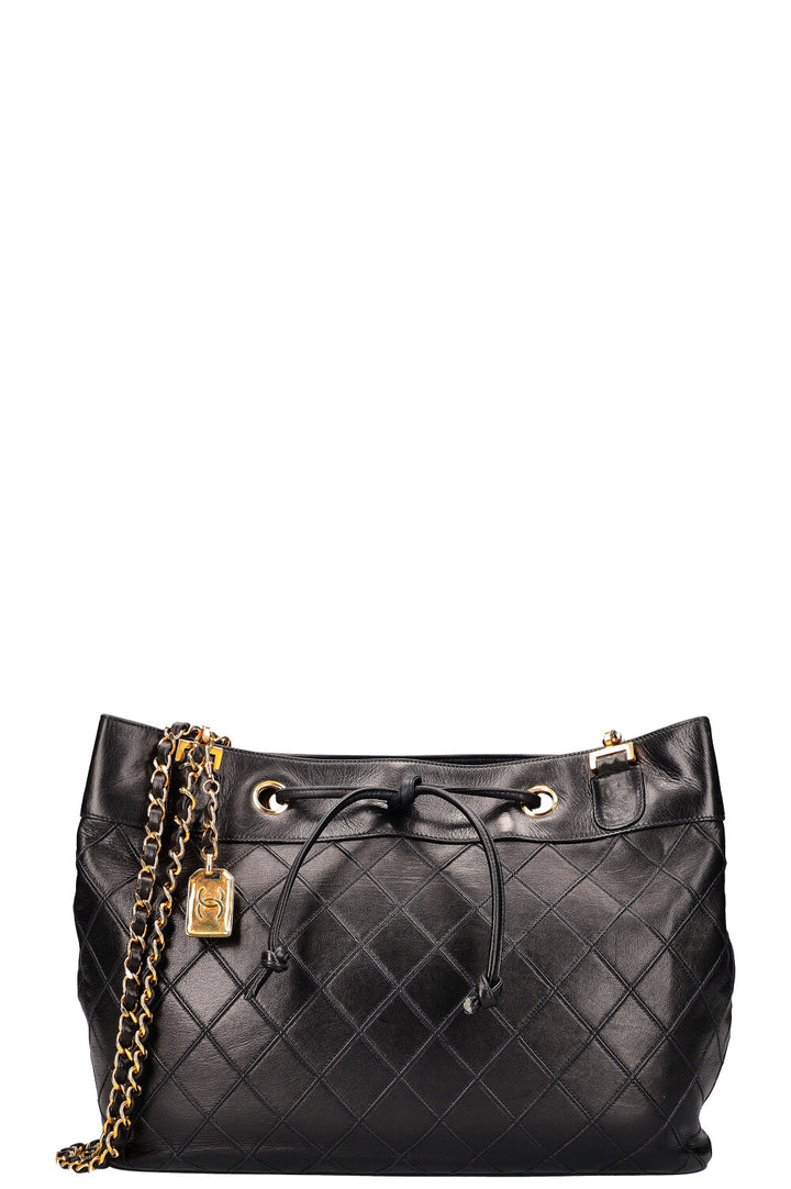 CHANEL Tote Black