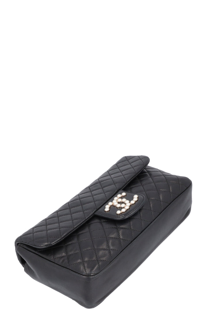CHANEL Westminster single flap bag