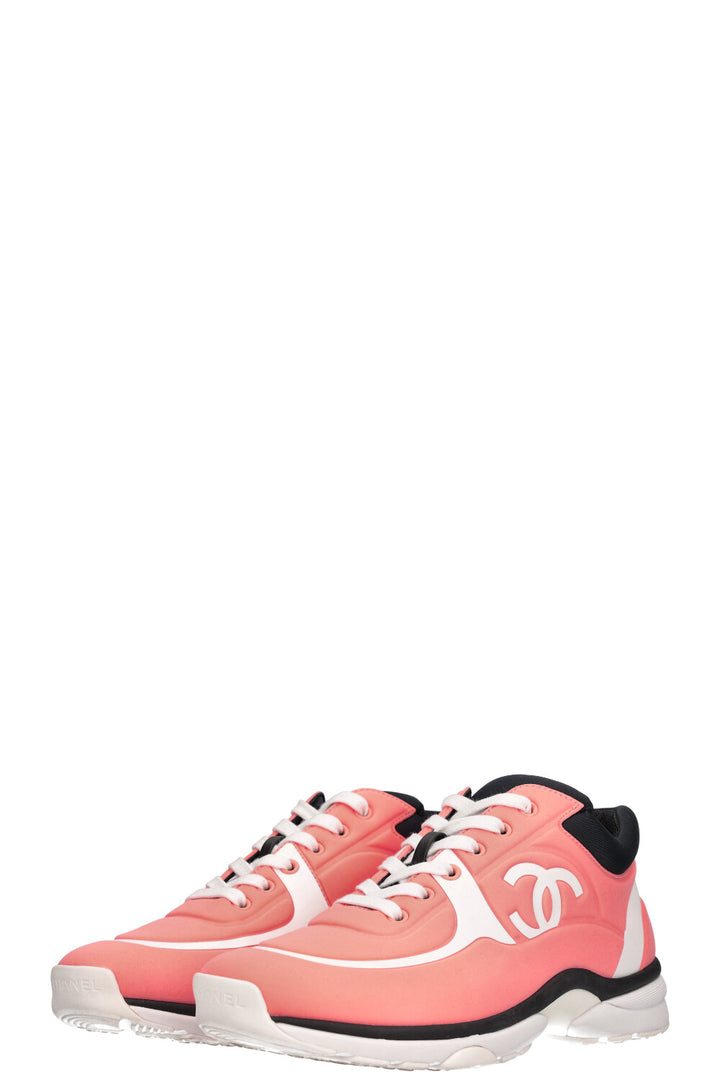 CHANEL CC Sneakers Coral