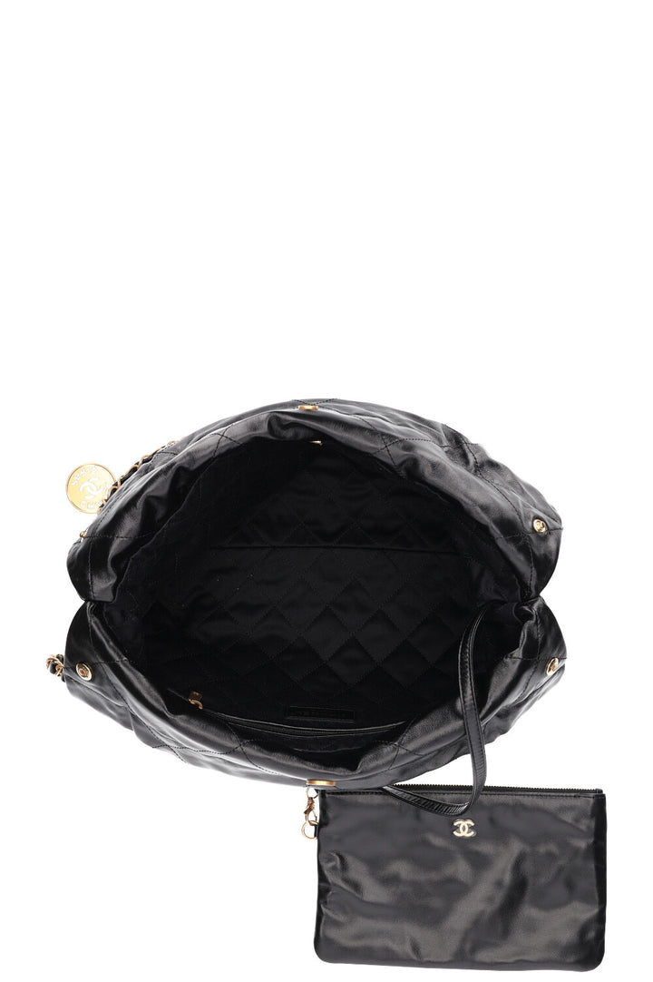 CHANEL 22 Bag Black