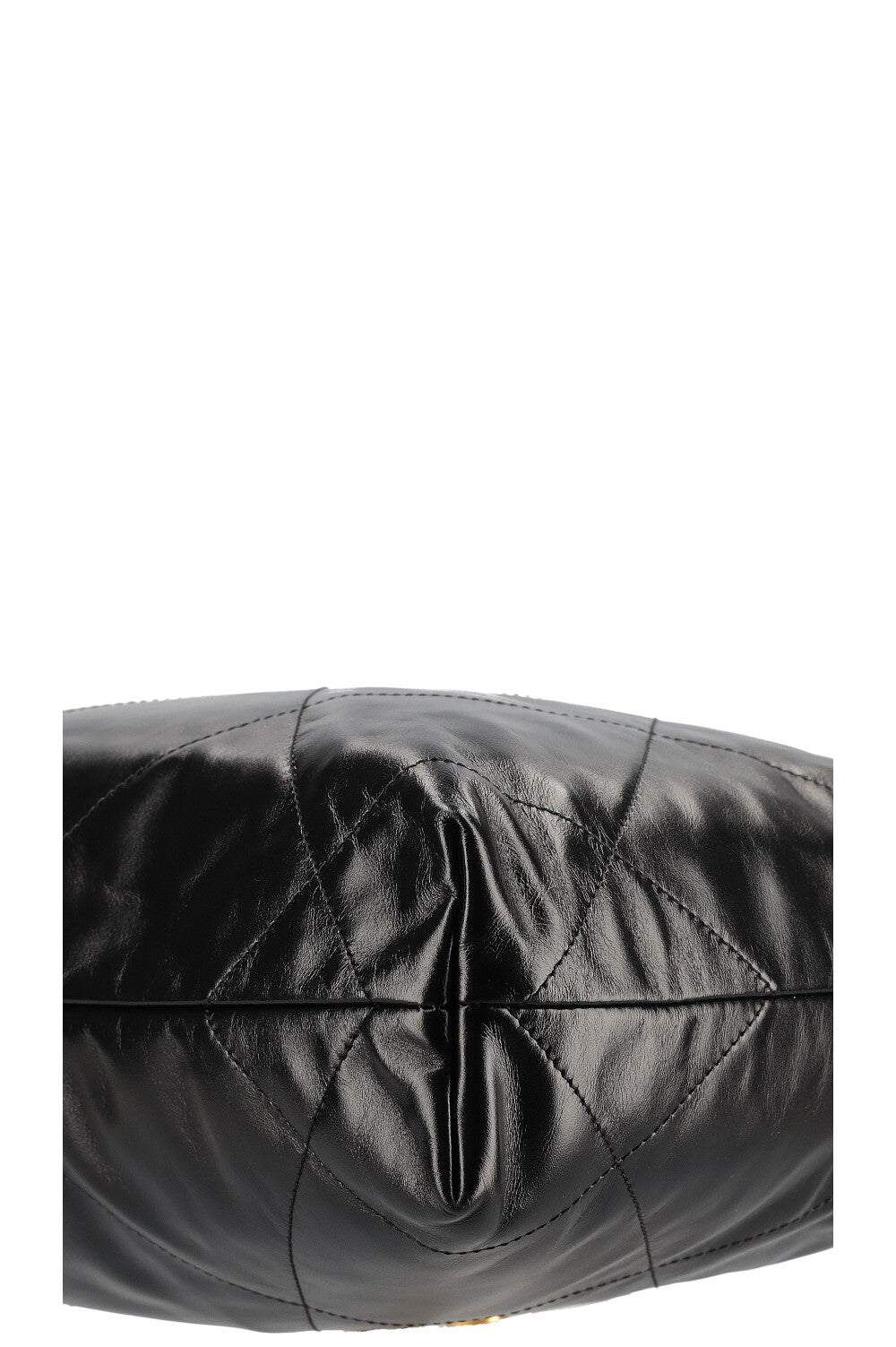 CHANEL 22 Bag Black