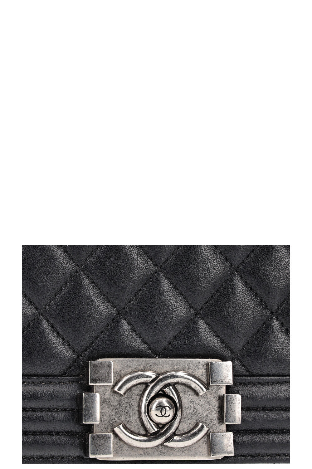 CHANEL Boy Bag Medium Black