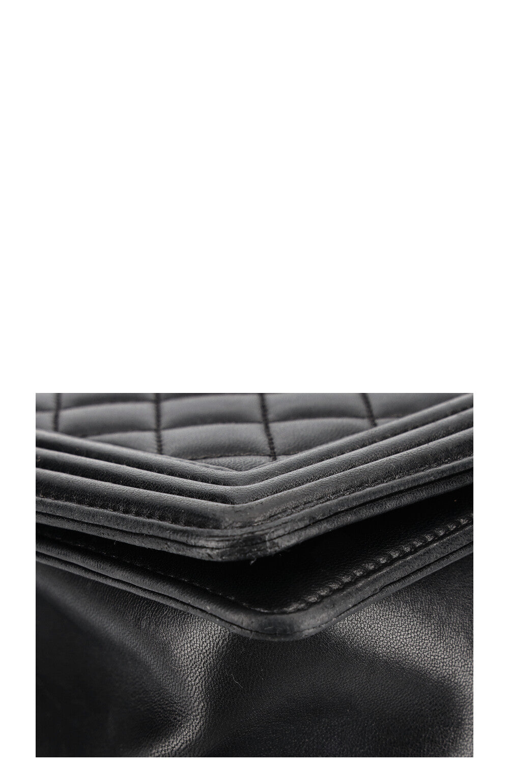 CHANEL Boy Bag Medium Black