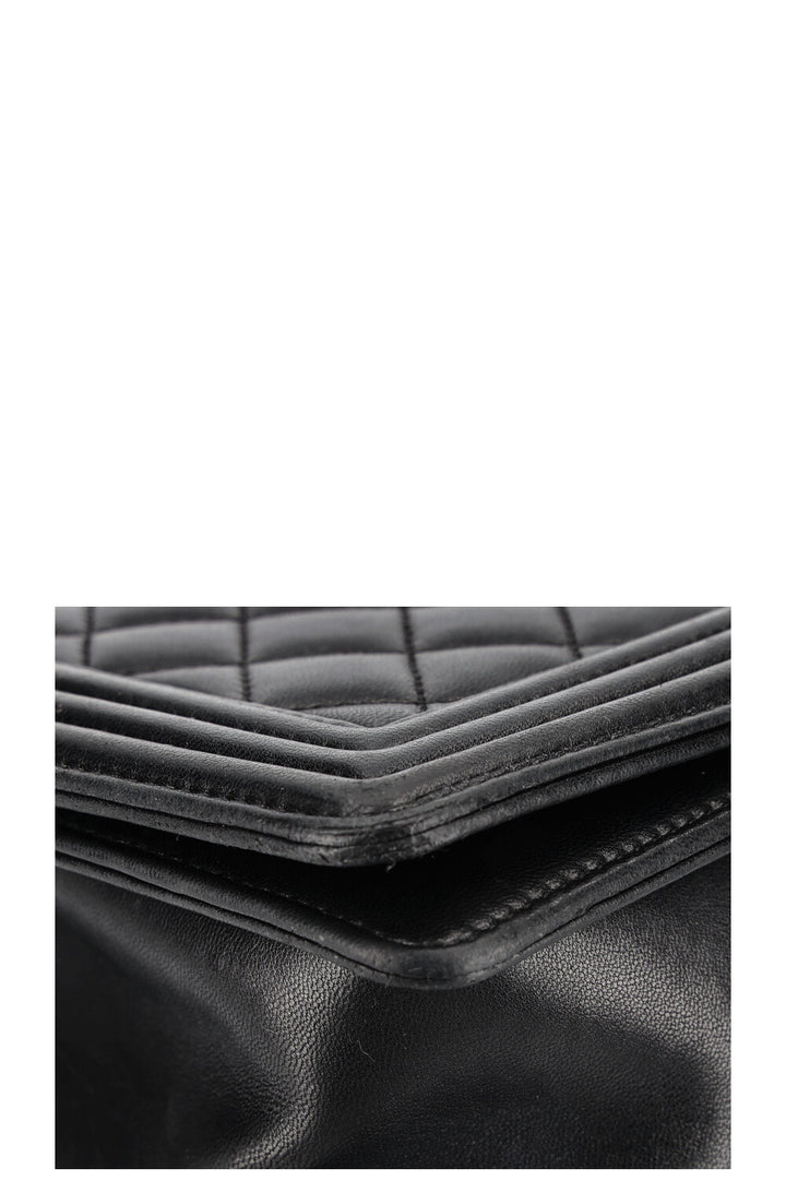 CHANEL Boy Bag Medium Black