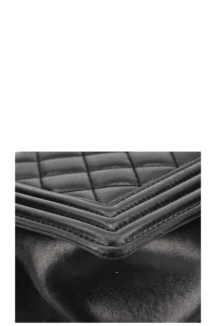CHANEL Boy Bag Medium Black