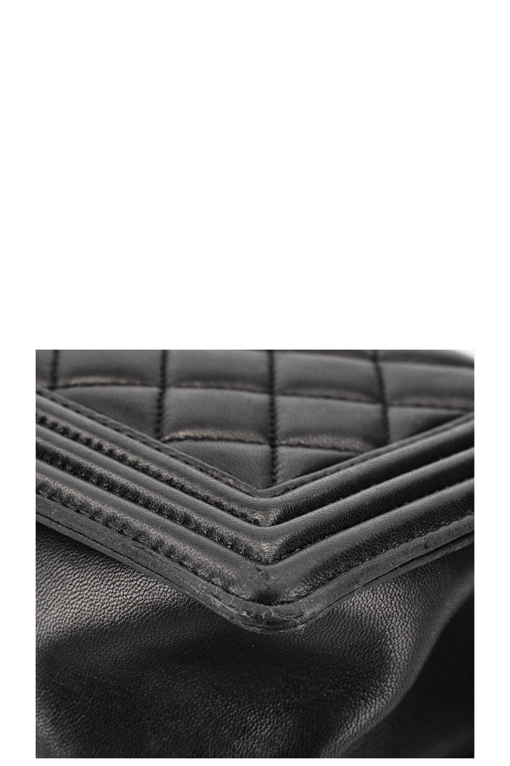 CHANEL Boy Bag Medium Black