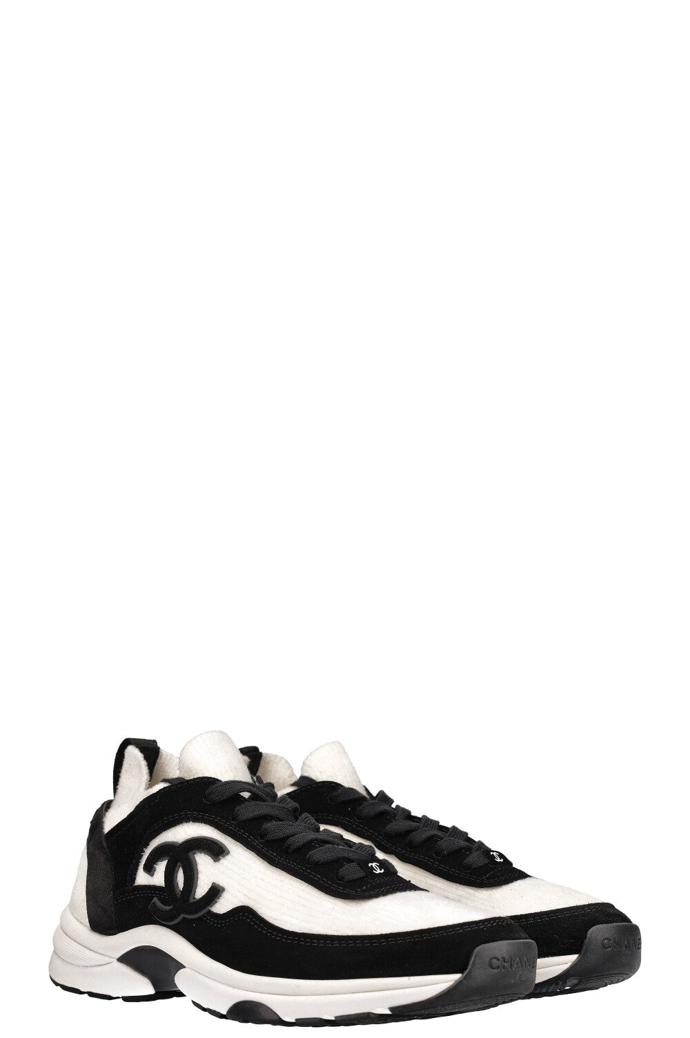 CHANEL Sneakers Black & White