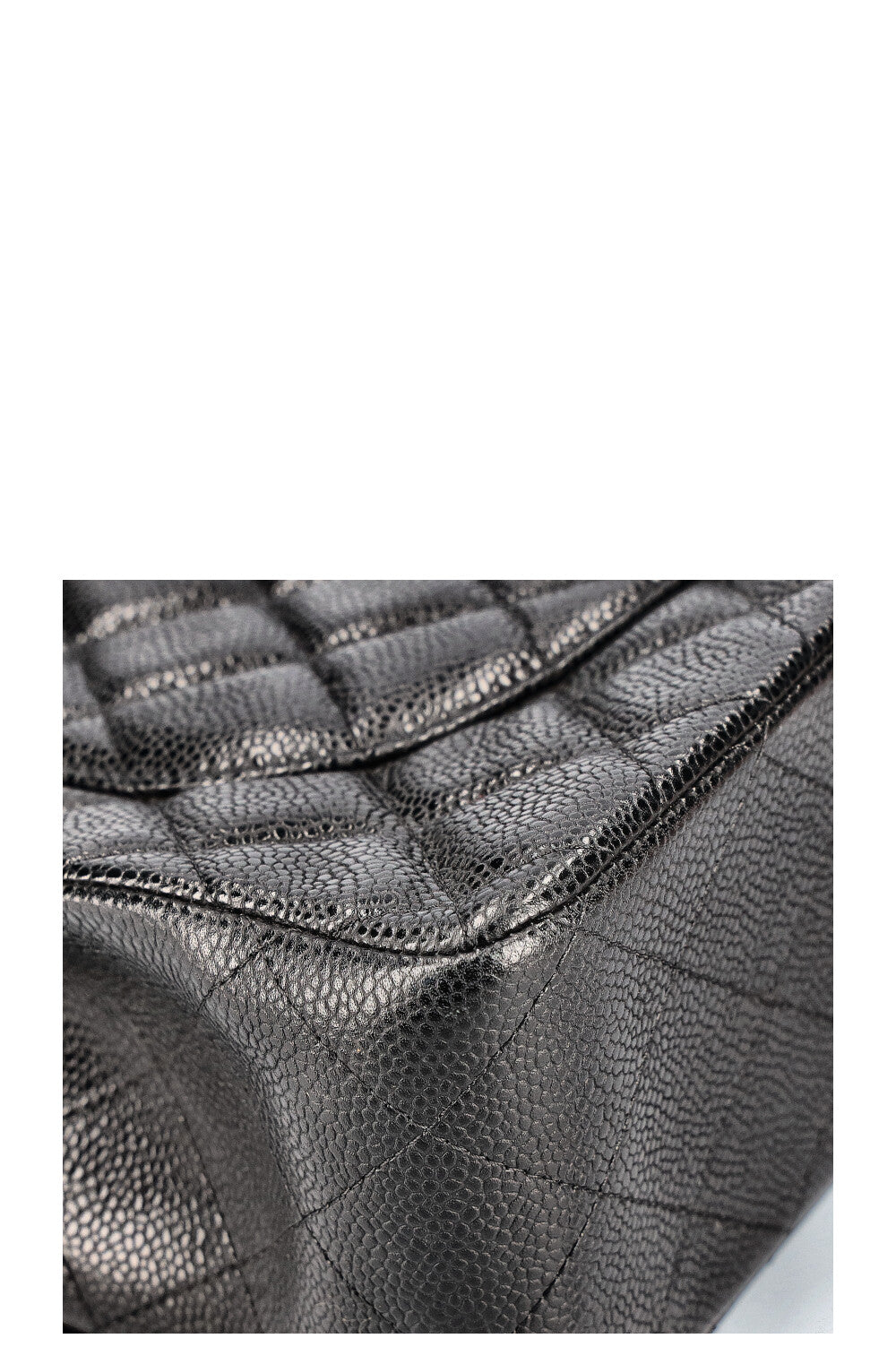 CHANEL Jumbo Double Flap Bag Caviar Black