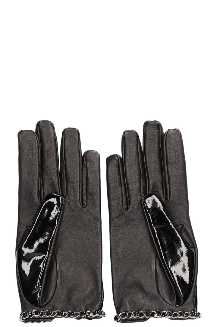 CHANEL Gloves Patent Black
