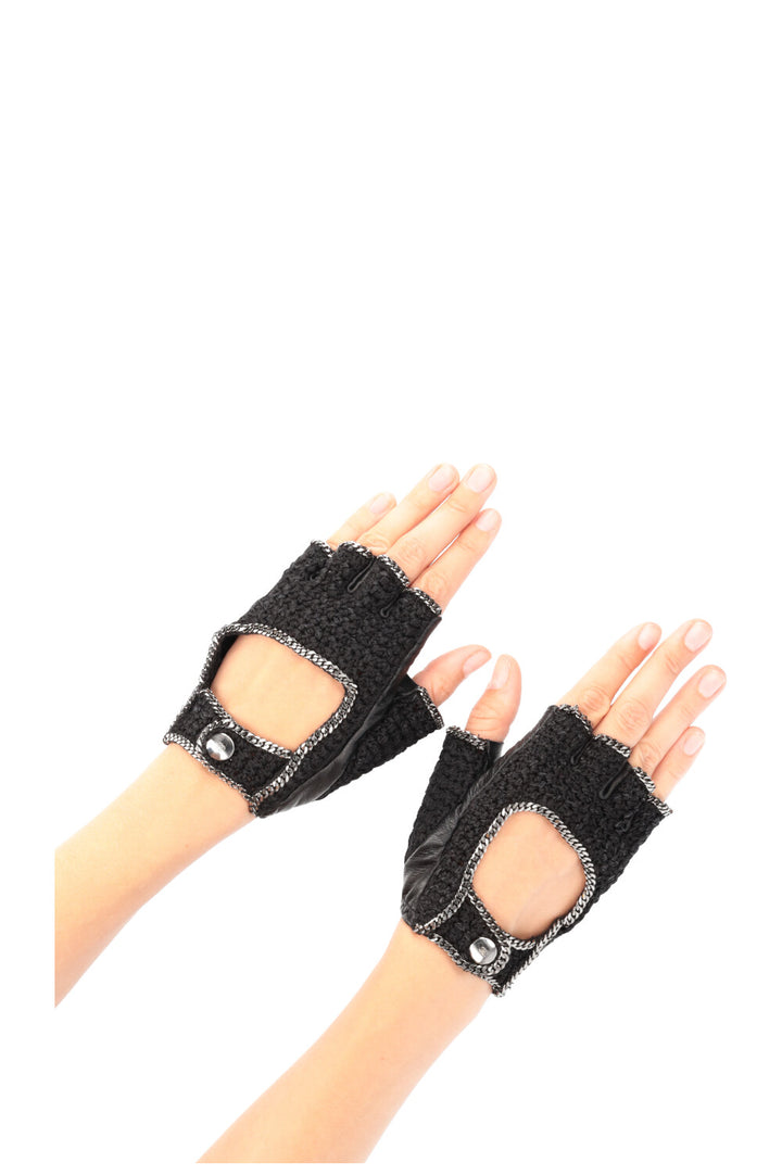 CHANEL Gloves Knit and Chain Black