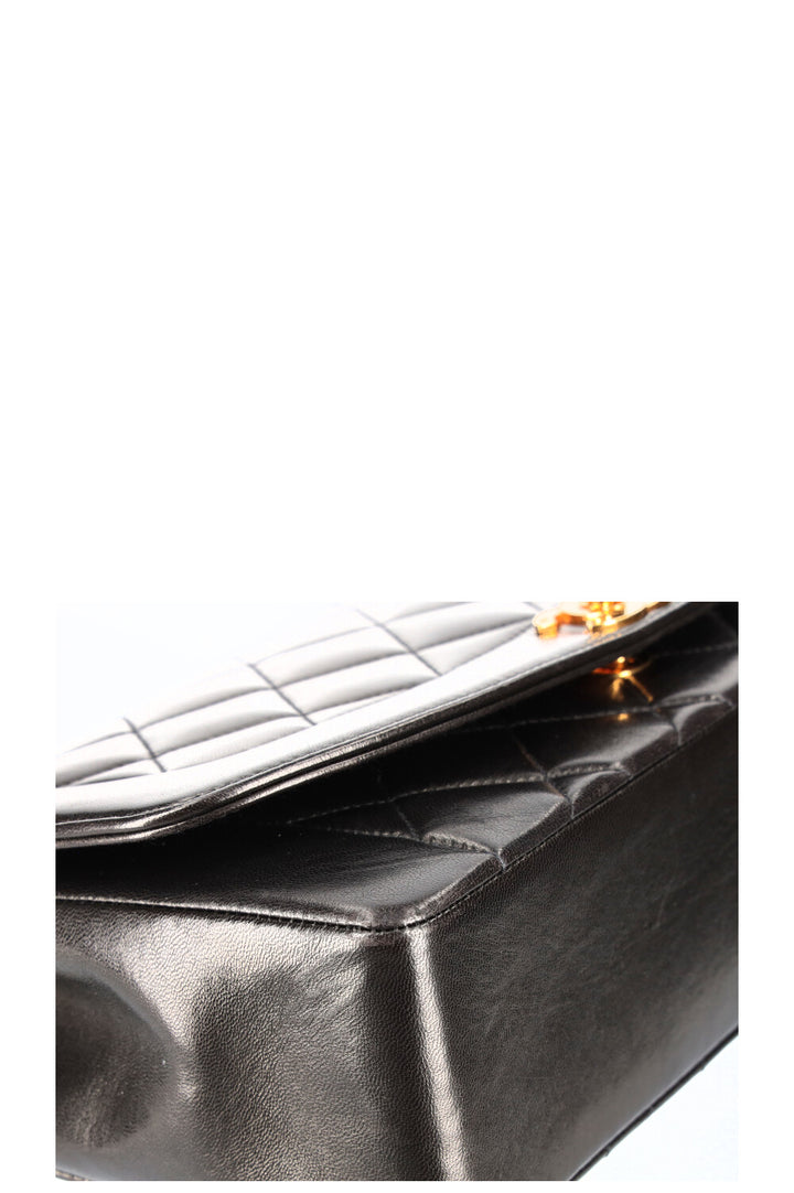 CHANEL Vintage Diana Flap Bag Medium