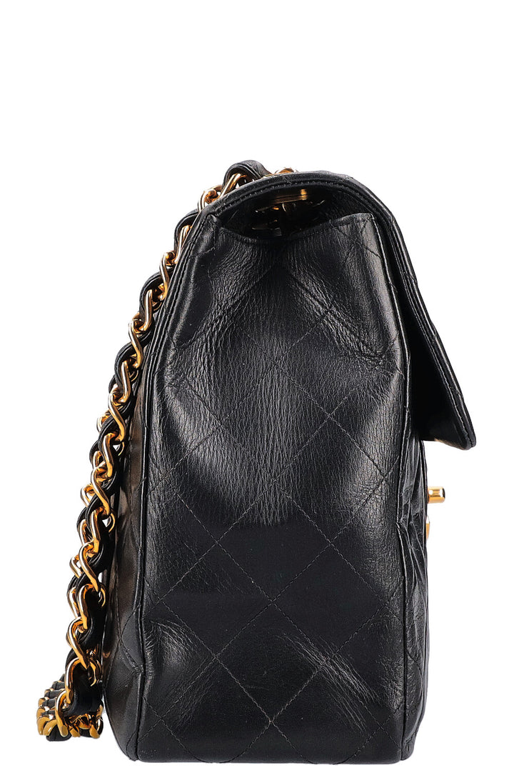 CHANEL Vintage Maxi Single Flap Bag Black