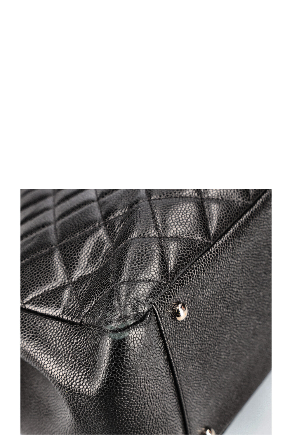 CHANEL GST XL Noir Caviar