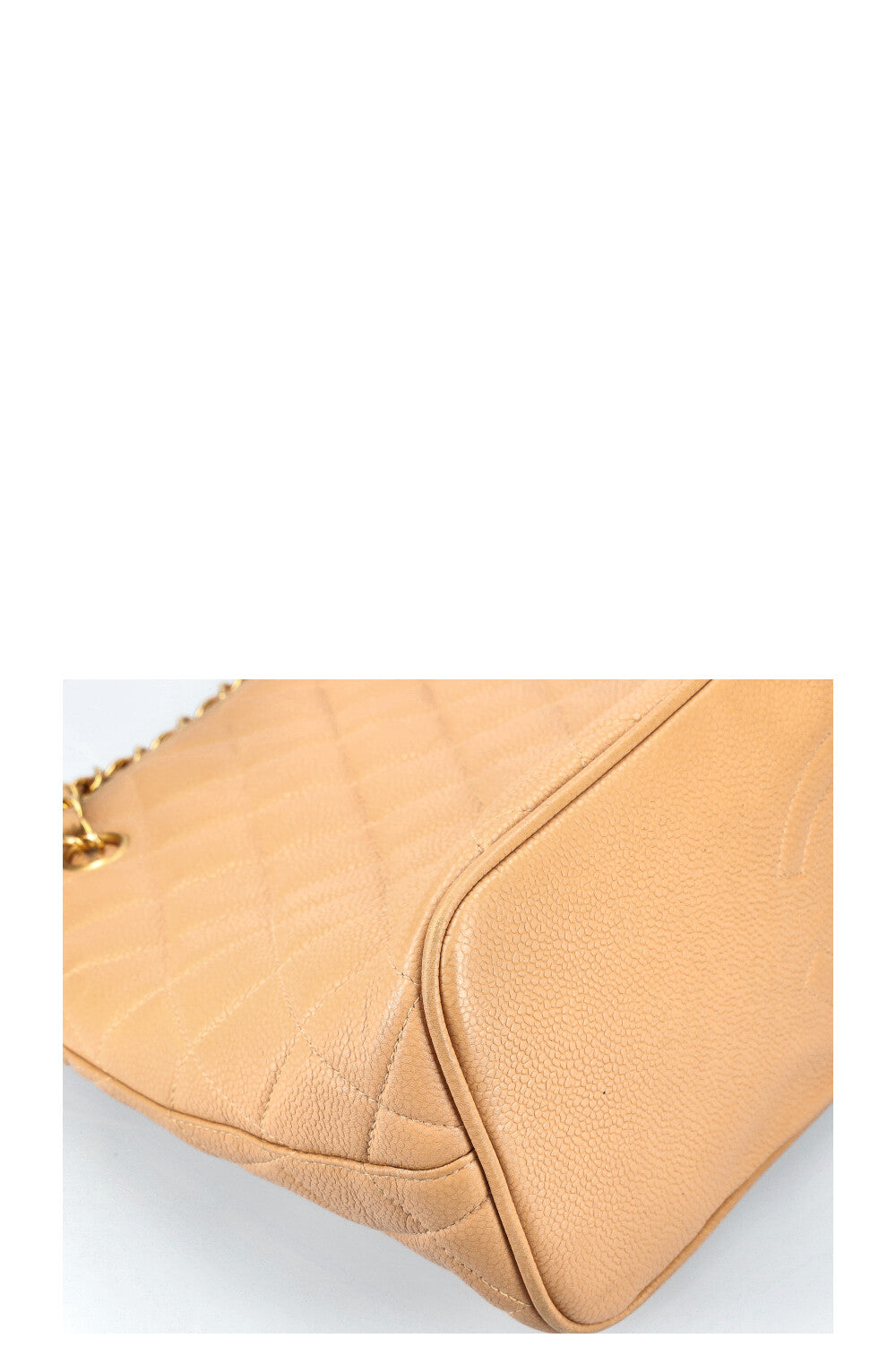 CHANEL Sac Caviar Beige