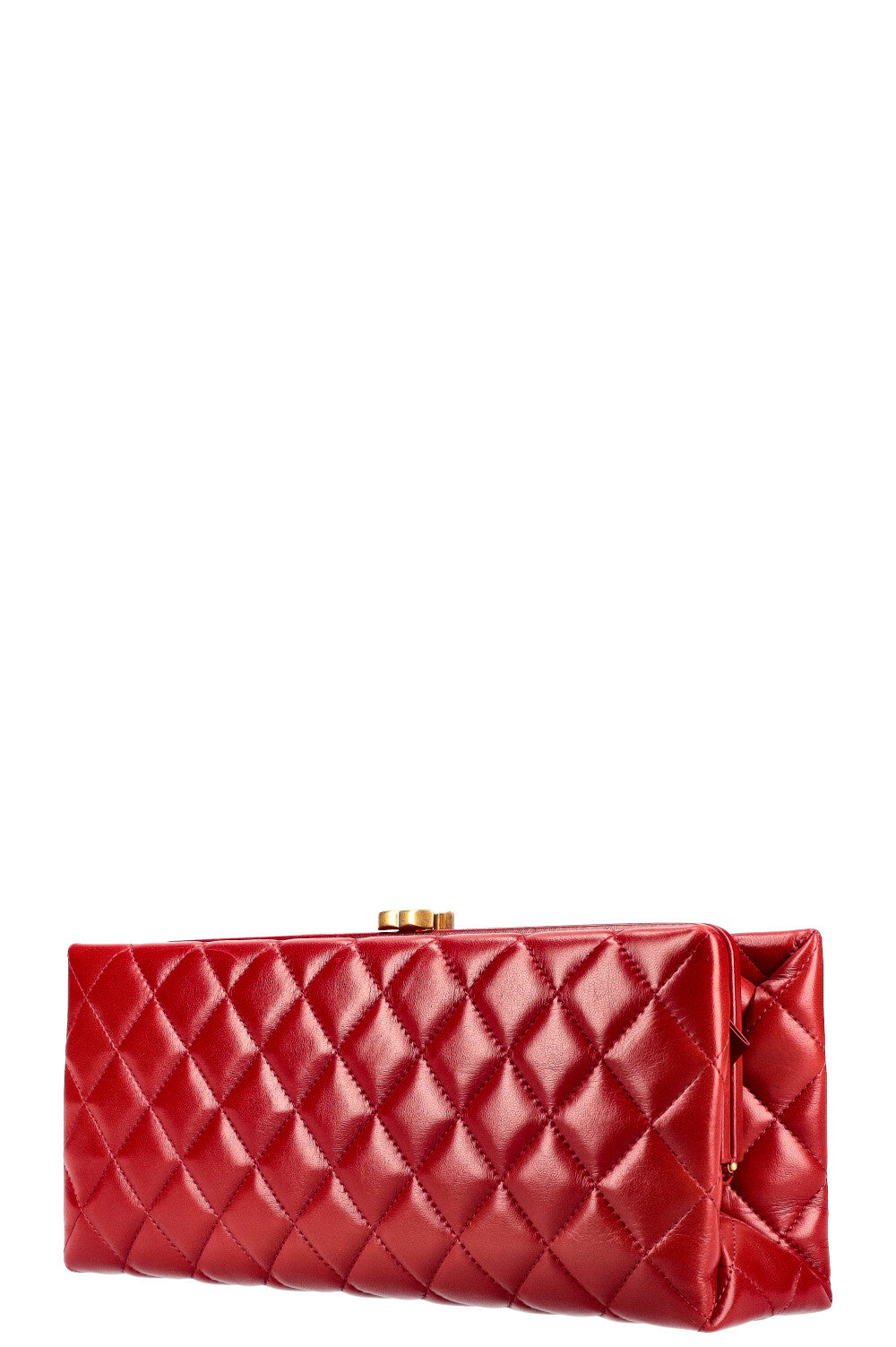 CHANEL Clutch Quilted Red REAWAKE