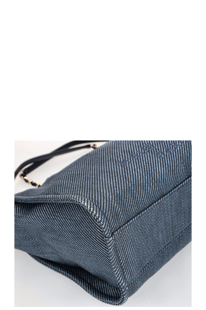 CHANEL Deauville Small Blue 2020