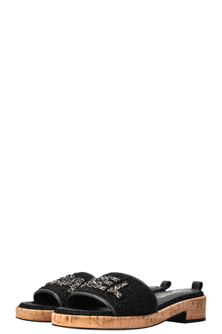CHANEL Logo Flats Tweed Black