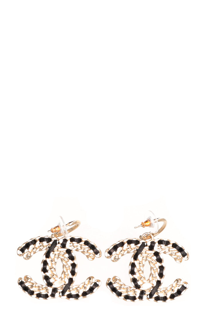 Boucles d'oreilles CHANEL CC Automne 2021