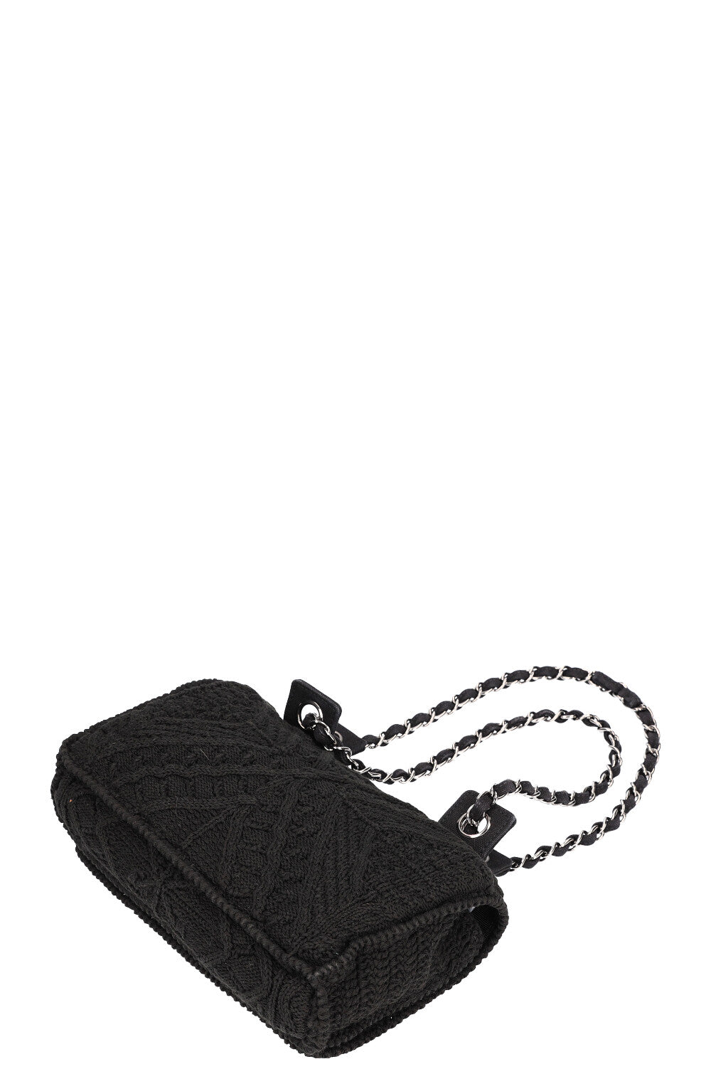 Chanel crochet flap store bag
