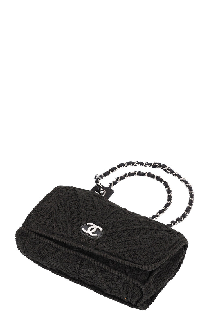 CHANEL Crochet Flap Bag