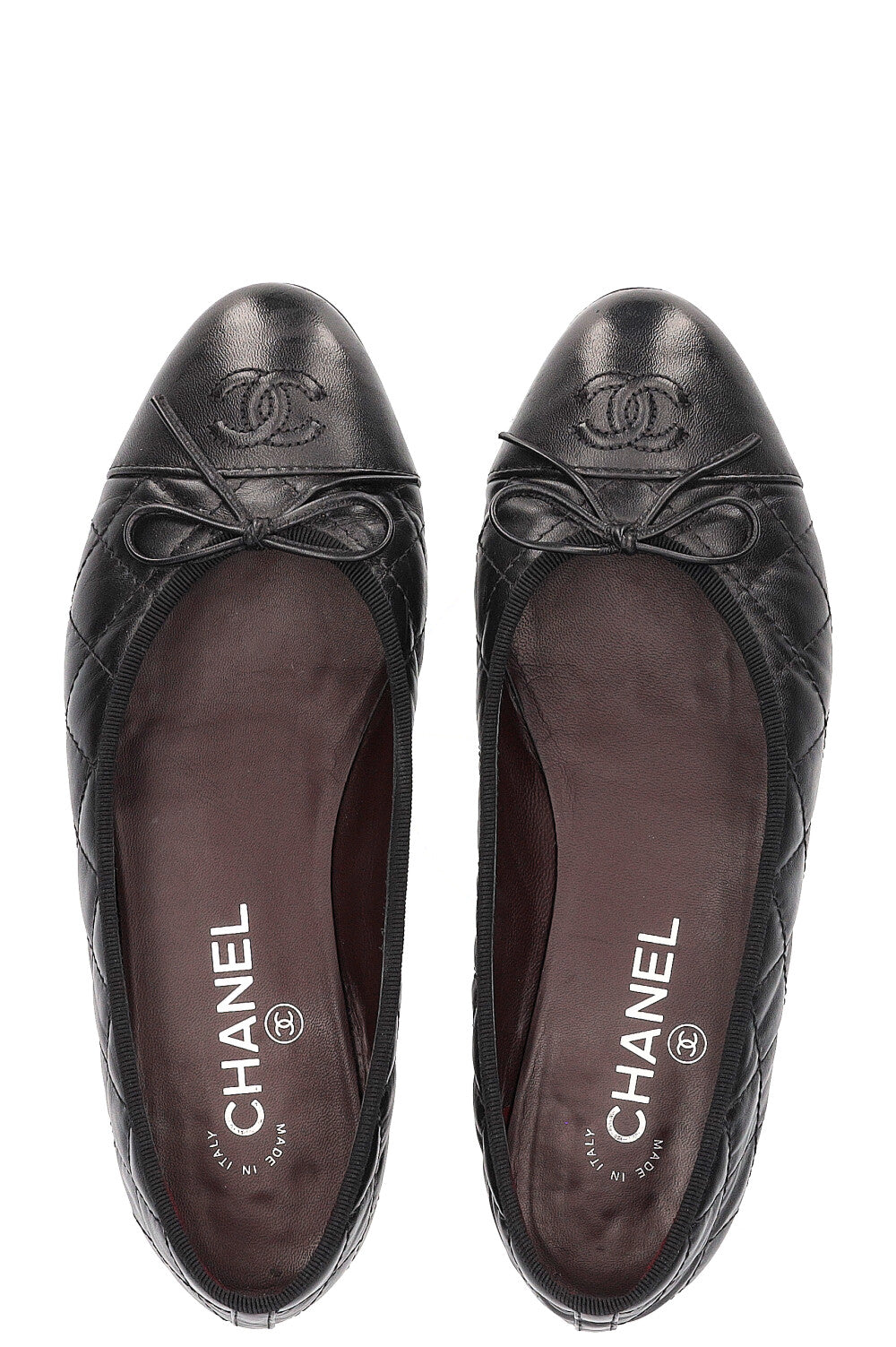 Chanel black 2024 quilted flats