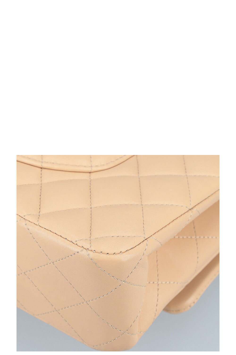 CHANEL Sac à Double Rabat Moyen Beige 2019