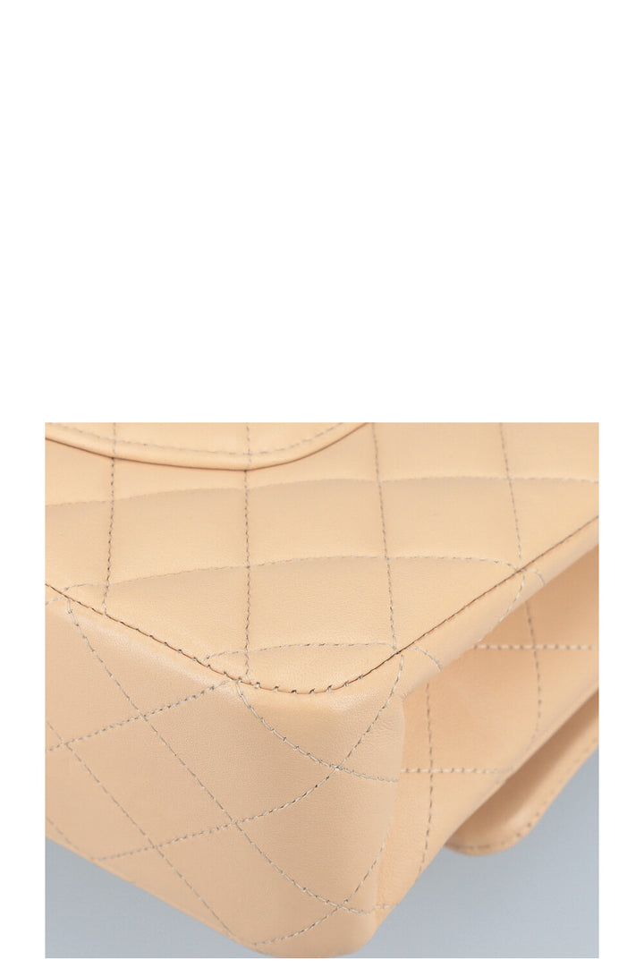 CHANEL Sac à Double Rabat Moyen Beige 2019