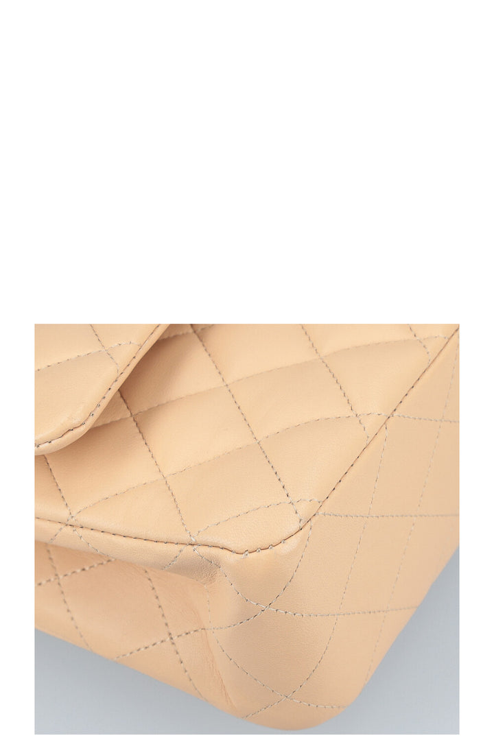 CHANEL Sac à Double Rabat Moyen Beige 2019