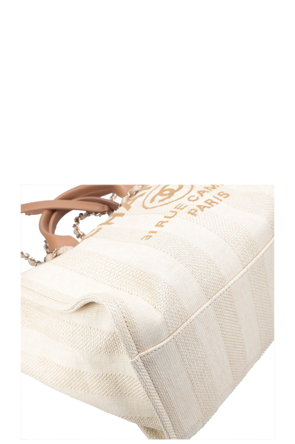 CHANEL Deauville Bag Medium Raffia Beige